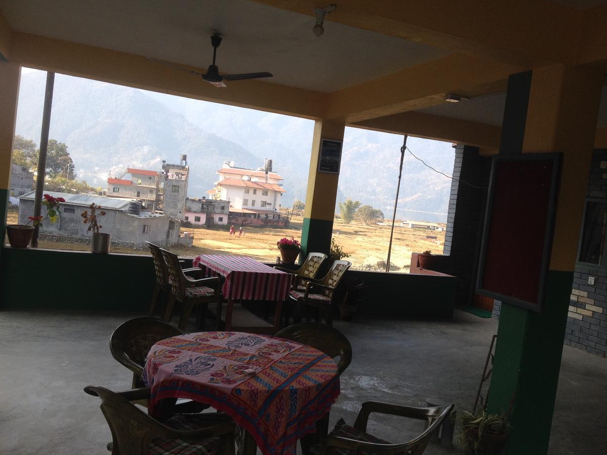 Bishnu Homestay Покхара Екстер'єр фото