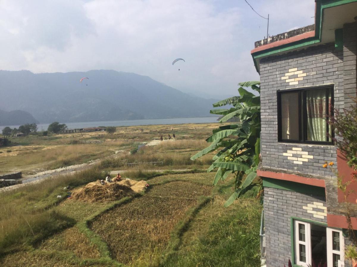 Bishnu Homestay Покхара Екстер'єр фото